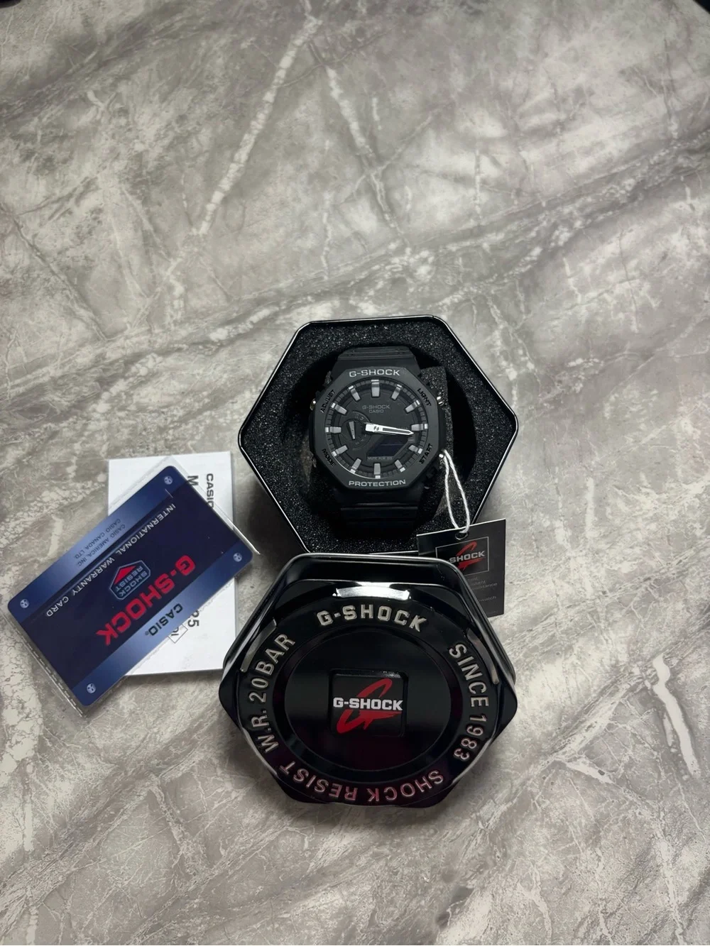 Black & White G-shock
